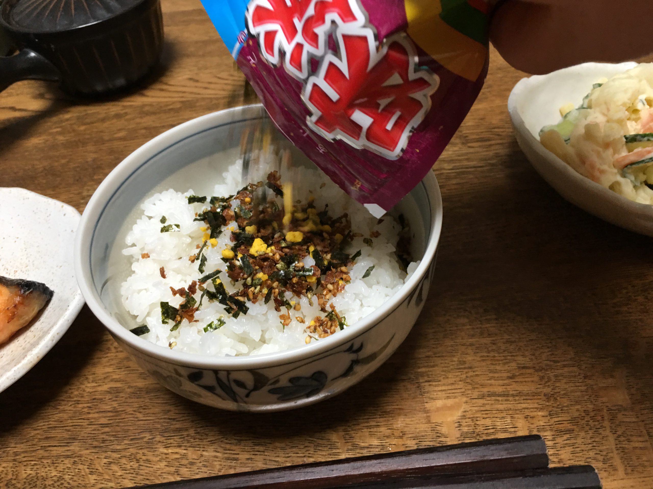 Gia vị rắc cơm Furikake Marumiya Nhật Bản